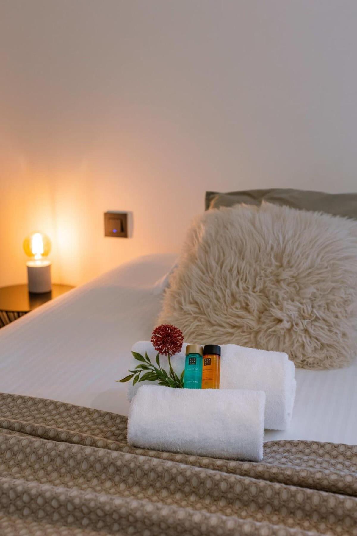 Huswell - Quick - Lovely Double Room At Ranch De Blauwe Zaal Brugge Eksteriør billede